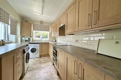 19 Burstead Drive, Billericay, CM11 2QP
