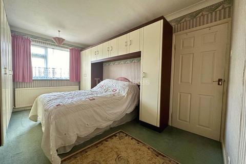 19 Burstead Drive, Billericay, CM11 2QP