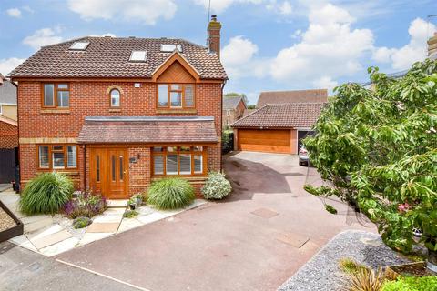 4 bedroom detached house for sale, Stella Close, Marden, Tonbridge, Kent