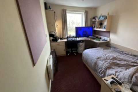 4 bedroom apartment to rent, at Bristol, Apartment A4, Q3 Apartments, Hyde Grove M13