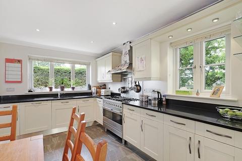 6 bedroom detached house for sale, Mill Grove, High Ongar, CM5