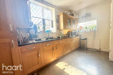 8 Davids Road, Bristol, BS14 9JJ