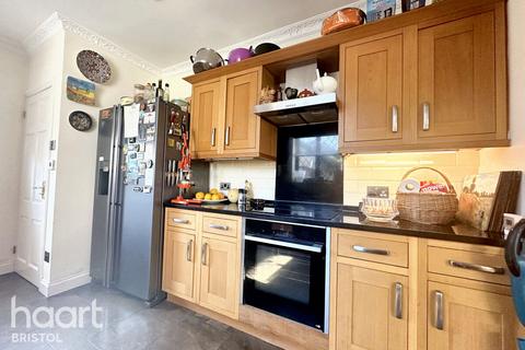 8 Davids Road, Bristol, BS14 9JJ