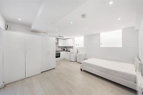 1 bedroom flat to rent, Tasso Road, W6