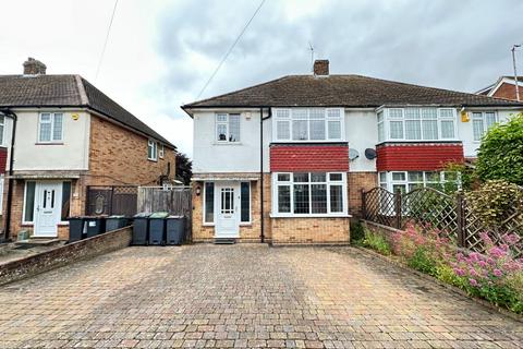 3 bedroom semi-detached house to rent, Graham Gardens, Luton, Bedfordshire, LU3 1NG