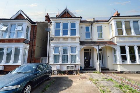 1 bedroom flat for sale, Kilworth Avenue, Southend-On-Sea, SS1