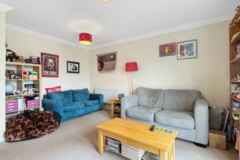 2 bedroom maisonette for sale, Scholars Walk, Cambridge CB4