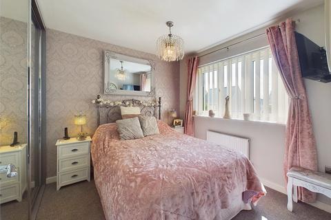17 Dalziel Drive, Whittington, Worcester, WR5 2QY