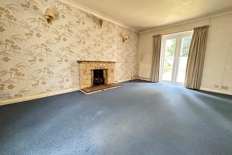 Easdale Highfield Crescent, Hindhead, GU26 6TG