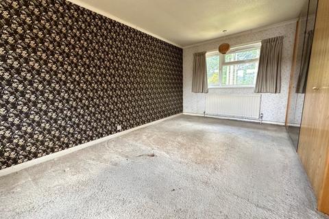 Easdale Highfield Crescent, Hindhead, GU26 6TG