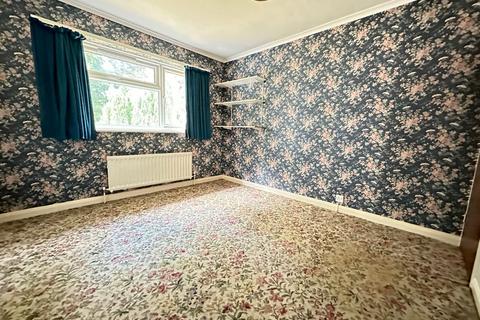 Easdale Highfield Crescent, Hindhead, GU26 6TG