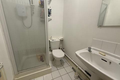 1 bedroom in a house share to rent, Granville Road, Wood Green