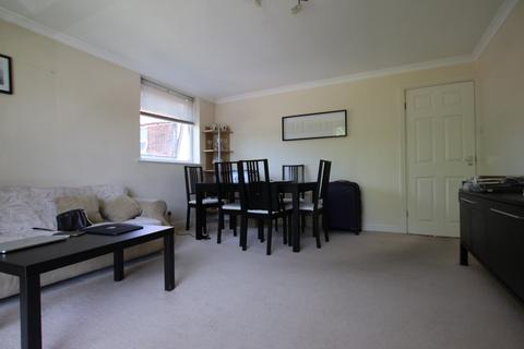 2 bedroom flat to rent, 28 Godstone Road, PURLEY, CR8