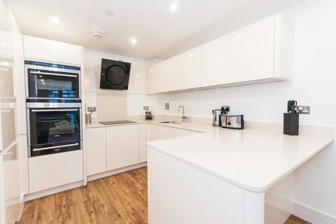 2 bedroom apartment to rent, Altitude Point, Alie Street, Aldgate E1