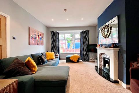 14 Bury Road, Radcliffe, Manchester, M26 2UU