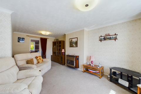 2 bedroom semi-detached house for sale, Warborough Avenue, Tilehurst, Reading, RG31