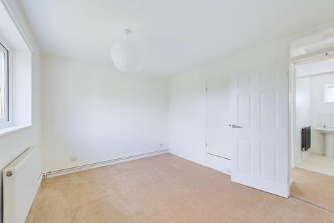 3 Chestnut Close, Tetbury, GL8 8LH
