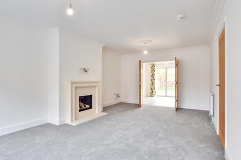 4 bedroom detached house for sale, Woodlands Meadow, New Homes
