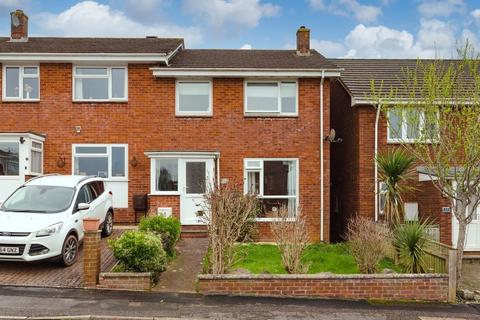 3 bedroom semi-detached house to rent, Barn Park, Crediton