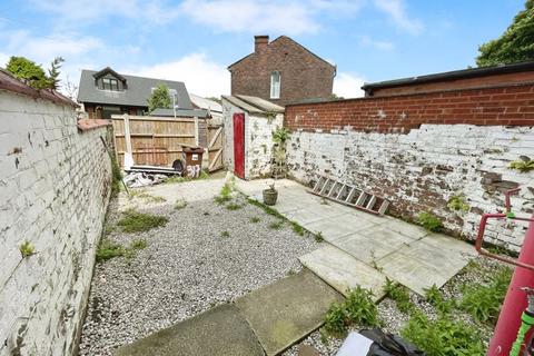 317 Dumers Lane, Radcliffe, Manchester, M26 2QN