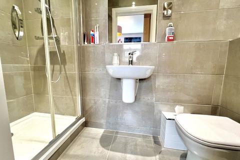 2 bedroom apartment for sale, West Street, Dunstable