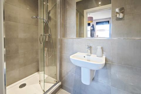 2 bedroom apartment for sale, West Street, Dunstable