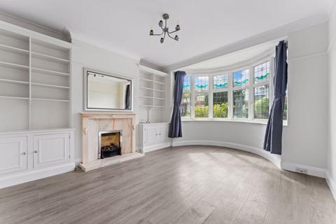 6 bedroom semi-detached house to rent, Highdown, Worcester Park