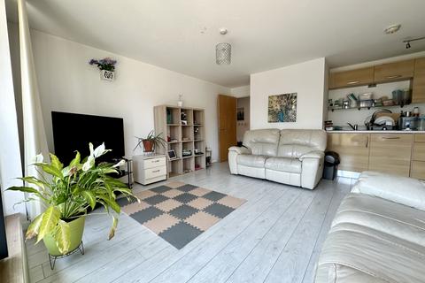 2 bedroom apartment to rent, Robinson Bank, Geoffrey Watling Way, Norwich, Norfolk, NR1