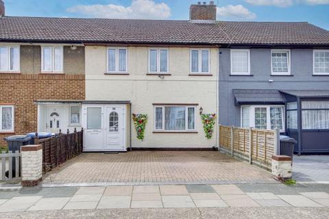 3 bedroom terraced house for sale, Sandhurst Road, Edmonton