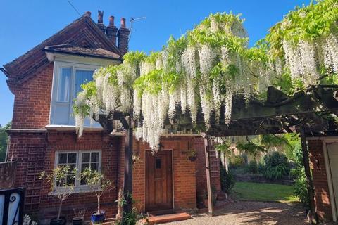undefined, Gravel Hill, Chalfont St Peter