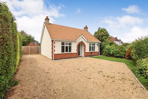 4 bedroom detached bungalow for sale, Bedford Road, Bedford MK44