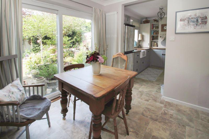 Breakfast Room