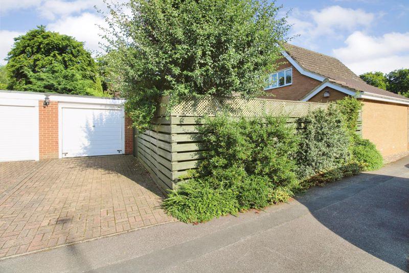 Garage &amp; Driveway
