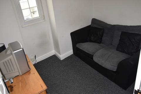 4 bedroom house to rent, Bond Street, Sandfields, City Centre, , Swansea