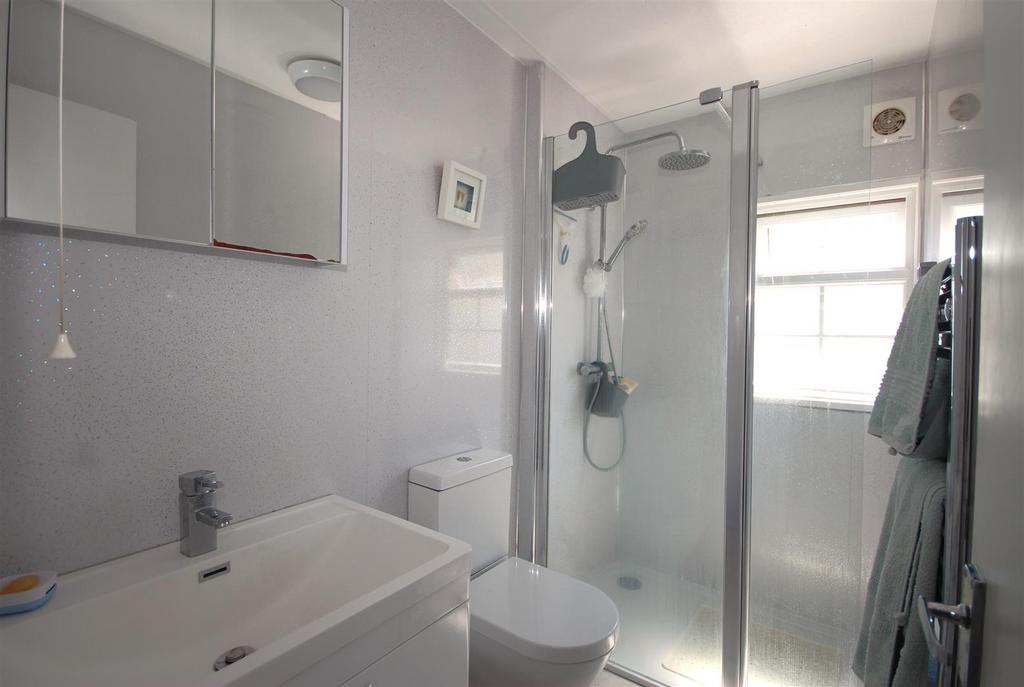 Shower room.JPG