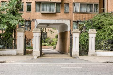 6 bedroom house for sale, 245 Knightsbridge, London SW7