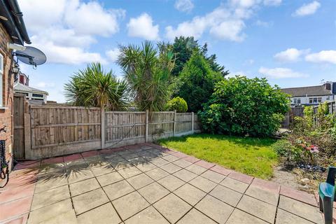 91 Cherrydown Avenue, London, E4 8DT
