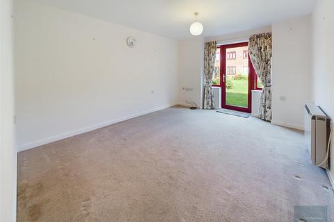 2 bedroom retirement property for sale, Market Place, Melksham SN12