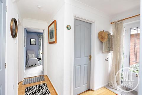 21 Blackberry Way, Lowestoft, NR32 3HF