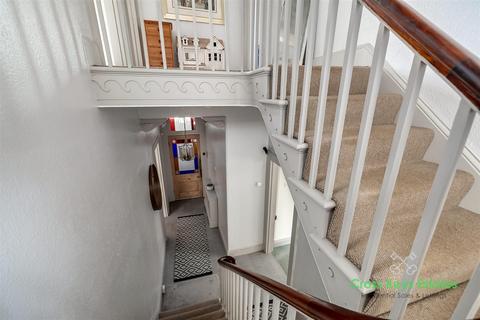 5 bedroom end of terrace house for sale, Haddington Road, Plymouth PL2