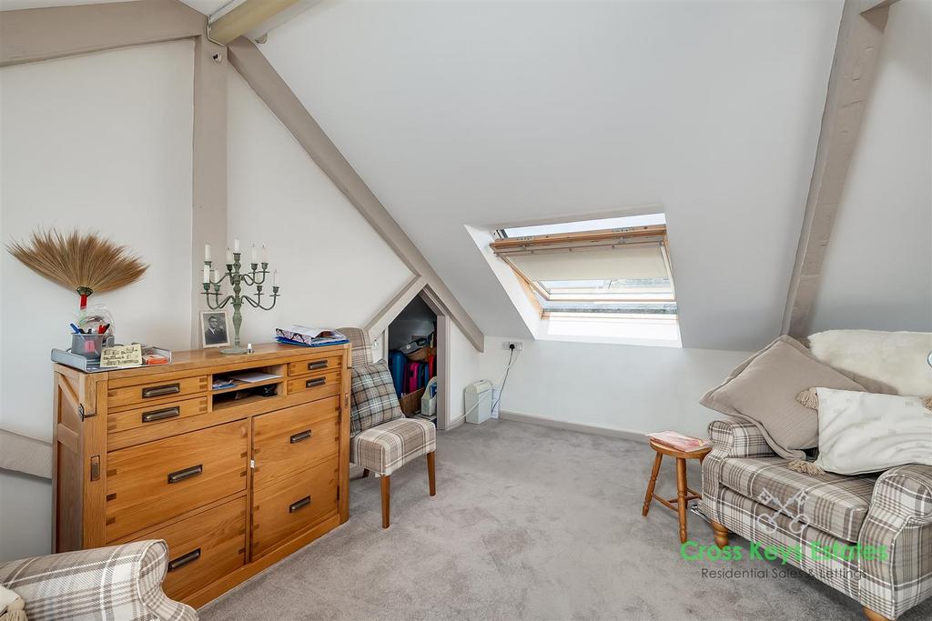 Loft Room 2