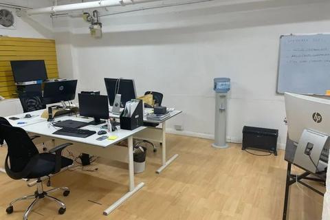 Office to rent, 338 Streatham High Road, London SW16
