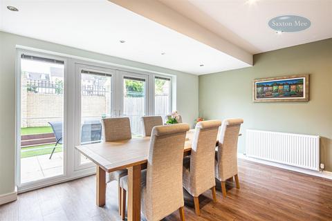 39 Grenoside Grange Close, Grenoside, Sheffield, S35 8LY