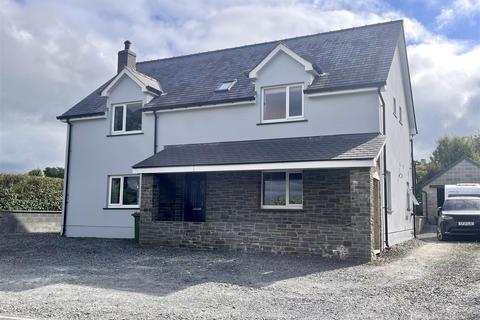 4 bedroom detached house for sale, Felinfach, Lampeter