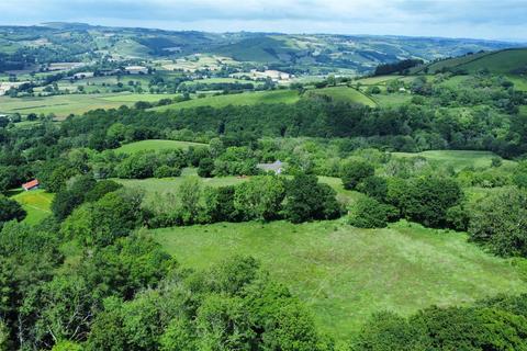 6 bedroom property with land for sale, Abermeurig, Lampeter