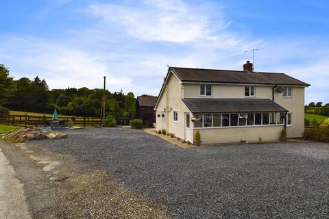 4 bedroom detached house for sale, Brynhyfryd, Cwm Golau, Cyfronydd