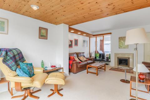 4 Faircroft, Kenilworth, CV8 1JT