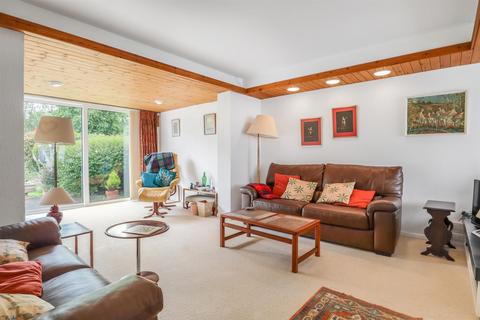 4 Faircroft, Kenilworth, CV8 1JT