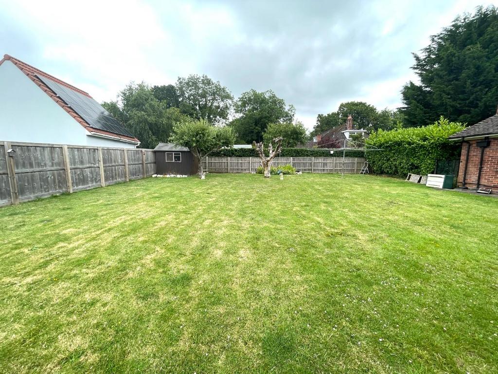 Rear Garden 2.JPG