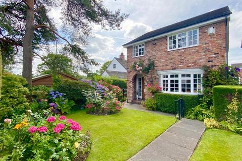 3 bedroom detached house for sale, Box Tree Mews, Macclesfield